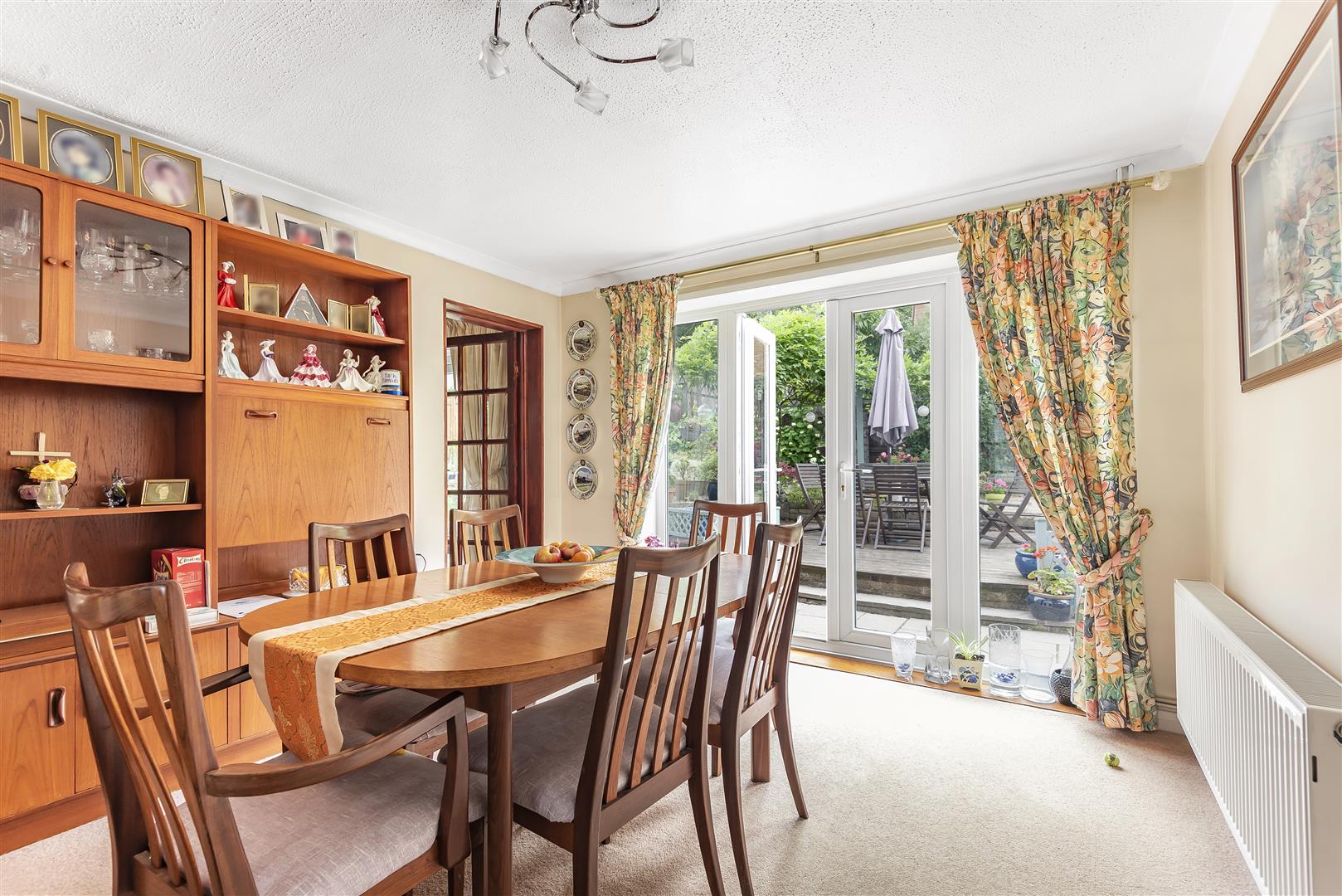 Usk Place, Parc gwernfadog, Morriston, Swansea, SA6 6RE